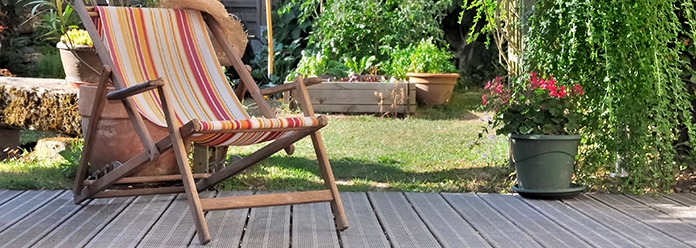 Hinterhof, Topfpflanze, Pflanzgefäß, Stuhl, Innenarchitektur