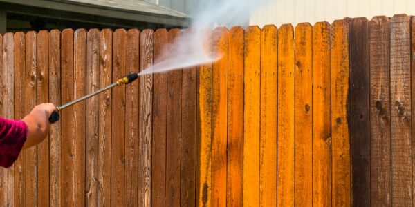 High,Pressure,Washing,The,Wooden,Fence,,,Old,Into,New