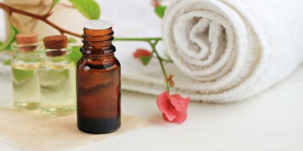 Flower,Essence.,Botanical,Cosmetics,Massage,Therapy.,Floral,Essential,Oil,,Fresh